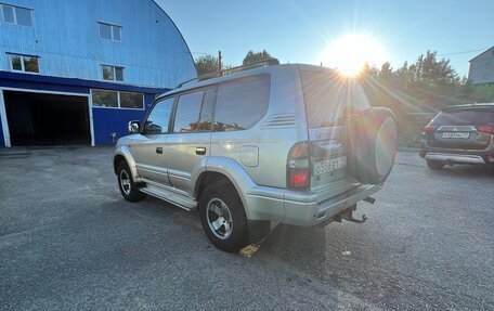 Toyota Land Cruiser Prado 90 рестайлинг, 1998 год, 1 150 000 рублей, 5 фотография