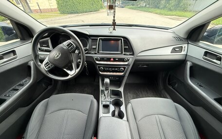 Hyundai Sonata VII, 2019 год, 2 200 000 рублей, 15 фотография