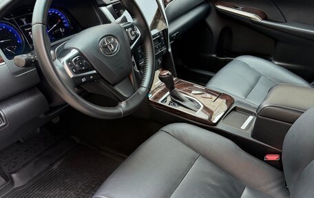 Toyota Camry, 2016 год, 2 000 000 рублей, 4 фотография