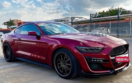 Ford Mustang VI рестайлинг, 2016 год, 2 999 999 рублей, 9 фотография