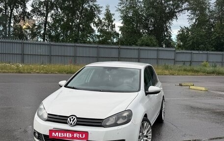 Volkswagen Golf VI, 2011 год, 749 999 рублей, 2 фотография