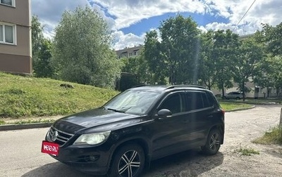 Volkswagen Tiguan I, 2010 год, 950 000 рублей, 1 фотография