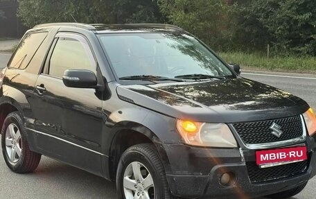 Suzuki Grand Vitara, 2011 год, 750 000 рублей, 1 фотография