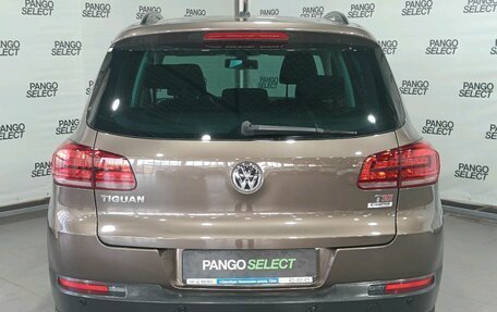 Volkswagen Tiguan I, 2015 год, 1 235 000 рублей, 6 фотография