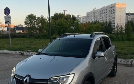 Renault Sandero II рестайлинг, 2021 год, 1 080 000 рублей, 30 фотография
