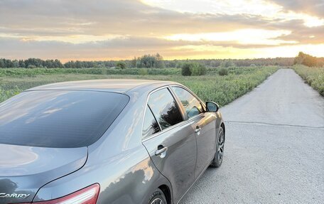 Toyota Camry, 2010 год, 1 020 000 рублей, 6 фотография