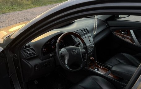 Toyota Camry, 2010 год, 1 020 000 рублей, 11 фотография