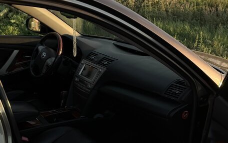 Toyota Camry, 2010 год, 1 020 000 рублей, 9 фотография