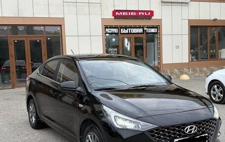 Hyundai Solaris II рестайлинг, 2022 год, 1 970 000 рублей, 3 фотография