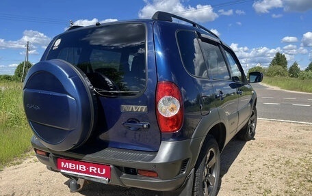 Chevrolet Niva I рестайлинг, 2018 год, 840 000 рублей, 7 фотография