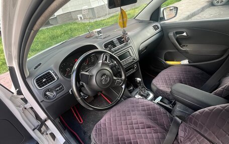 Volkswagen Polo VI (EU Market), 2013 год, 805 000 рублей, 4 фотография