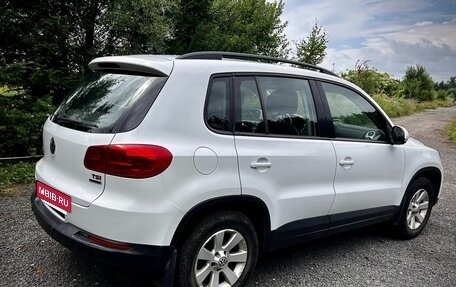 Volkswagen Tiguan I, 2013 год, 890 000 рублей, 4 фотография