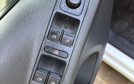 Volkswagen Tiguan I, 2013 год, 890 000 рублей, 17 фотография