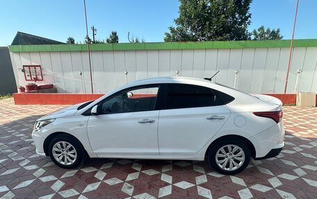 Hyundai Solaris II рестайлинг, 2021 год, 1 200 000 рублей, 8 фотография