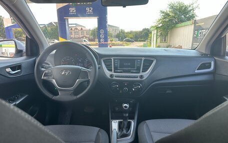 Hyundai Solaris II рестайлинг, 2021 год, 1 200 000 рублей, 14 фотография