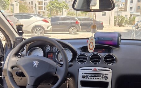 Peugeot 308 II, 2010 год, 690 000 рублей, 4 фотография