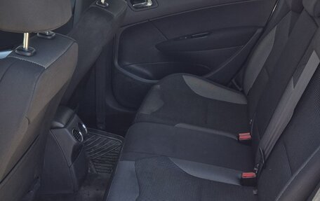 Peugeot 308 II, 2010 год, 690 000 рублей, 2 фотография