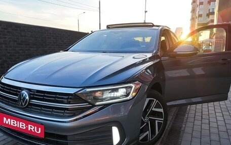 Volkswagen Jetta VII, 2022 год, 2 050 000 рублей, 2 фотография
