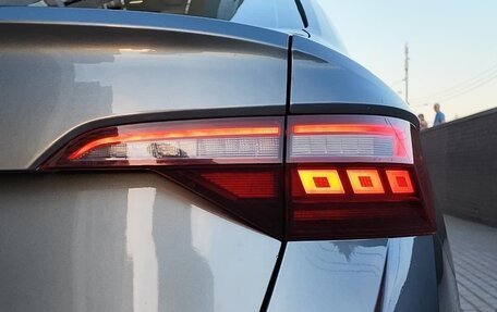 Volkswagen Jetta VII, 2022 год, 2 050 000 рублей, 24 фотография