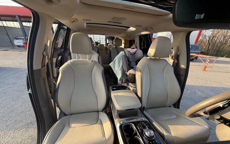 KIA Carnival, 2021 год, 4 400 000 рублей, 10 фотография