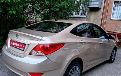 Hyundai Solaris II рестайлинг, 2012 год, 389 000 рублей, 1 фотография