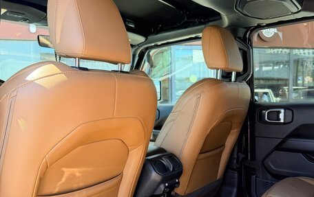 Jeep Wrangler, 2021 год, 4 950 000 рублей, 13 фотография
