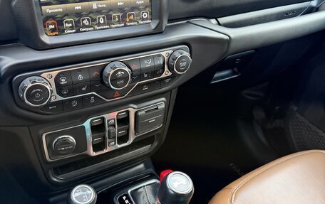 Jeep Wrangler, 2021 год, 4 950 000 рублей, 32 фотография
