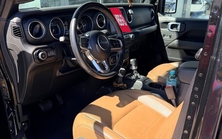 Jeep Wrangler, 2021 год, 4 950 000 рублей, 25 фотография
