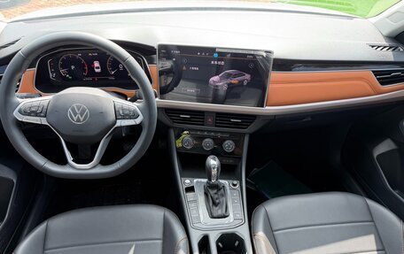 Volkswagen Bora, 2023 год, 1 650 000 рублей, 9 фотография