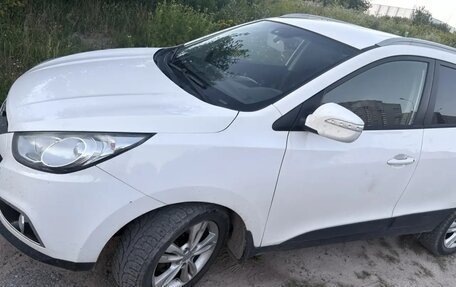 Hyundai ix35 I рестайлинг, 2013 год, 998 000 рублей, 1 фотография