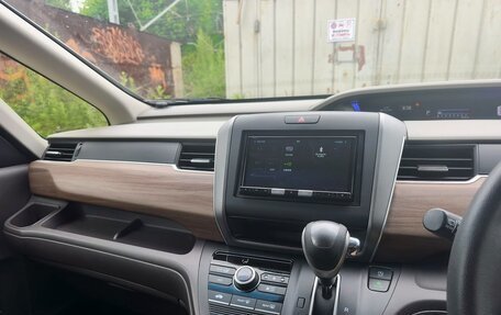 Honda Freed II, 2020 год, 1 450 000 рублей, 5 фотография
