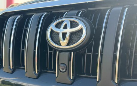 Toyota Land Cruiser Prado 150 рестайлинг 2, 2016 год, 4 175 000 рублей, 3 фотография