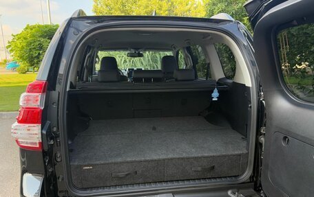 Toyota Land Cruiser Prado 150 рестайлинг 2, 2016 год, 4 175 000 рублей, 36 фотография
