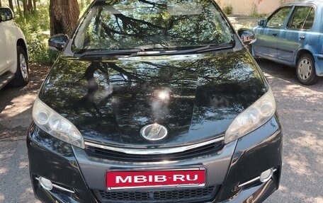 Toyota Wish II, 2013 год, 1 270 000 рублей, 1 фотография