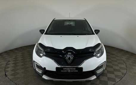 Renault Kaptur I рестайлинг, 2017 год, 1 030 000 рублей, 2 фотография