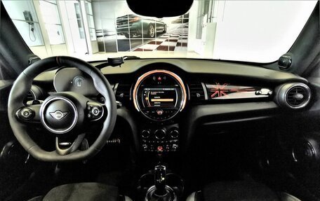 MINI Hatch, 2020 год, 2 295 150 рублей, 11 фотография