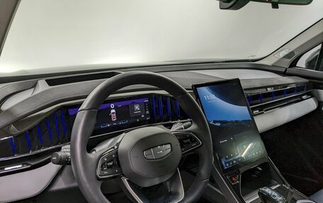 Geely Atlas, 2024 год, 2 990 000 рублей, 13 фотография