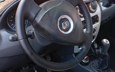 Renault Logan I, 2013 год, 330 000 рублей, 6 фотография