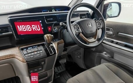 Honda Stepwgn IV, 2015 год, 1 950 000 рублей, 12 фотография