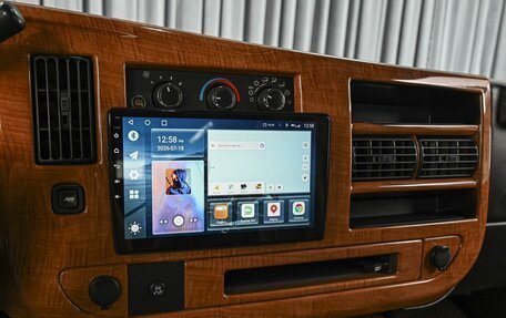 GMC Savana I, 2010 год, 4 330 811 рублей, 15 фотография