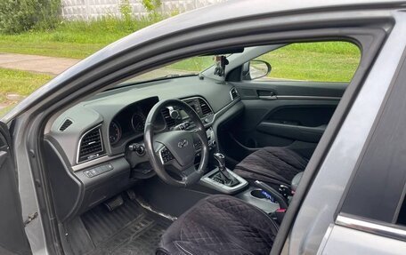 Hyundai Elantra VI рестайлинг, 2017 год, 1 440 000 рублей, 9 фотография