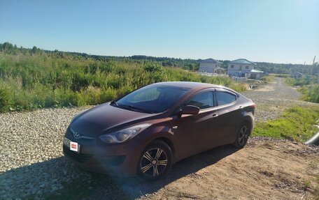 Hyundai Elantra V, 2013 год, 900 000 рублей, 1 фотография