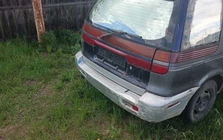 Mitsubishi Space Wagon III, 1992 год, 80 000 рублей, 4 фотография