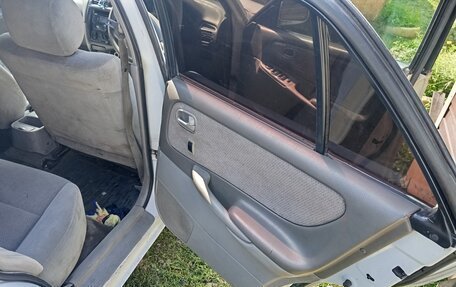 Mazda Capella, 2001 год, 135 000 рублей, 6 фотография