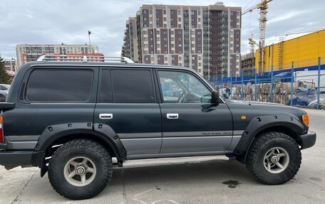 Toyota Land Cruiser 80 рестайлинг, 1996 год, 2 000 000 рублей, 3 фотография