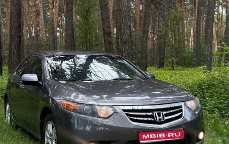 Honda Accord VIII рестайлинг, 2008 год, 875 000 рублей, 1 фотография