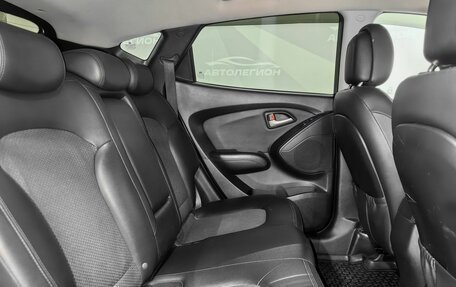 Hyundai ix35 I рестайлинг, 2010 год, 1 400 000 рублей, 15 фотография