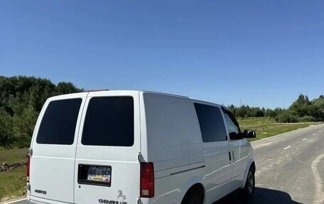 Chevrolet Astro, 2003 год, 1 300 000 рублей, 5 фотография