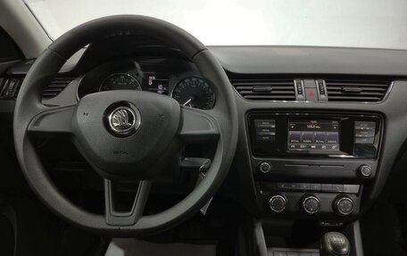 Skoda Octavia, 2016 год, 1 580 000 рублей, 14 фотография
