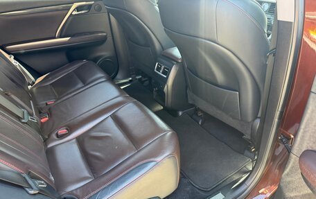 Lexus RX IV рестайлинг, 2017 год, 4 200 000 рублей, 5 фотография